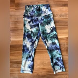 Lululemon Align High-Rise Crop 21” - size 4